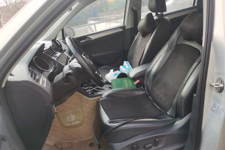 Used Volkswagen Tiguan L 2019 Updated Version 330TSI Automatic Two-Wheel Drive Panoramic Comfort Edition China VI Standard