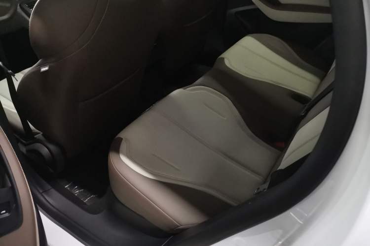 Used BYD Qin PLUS 2024 HONOR Edition DM-i 55KM Leading Model
