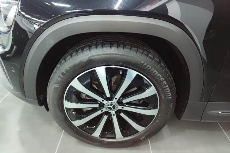 Used Mercedes-Benz GLB 2024 GLB 220 Fashion Model