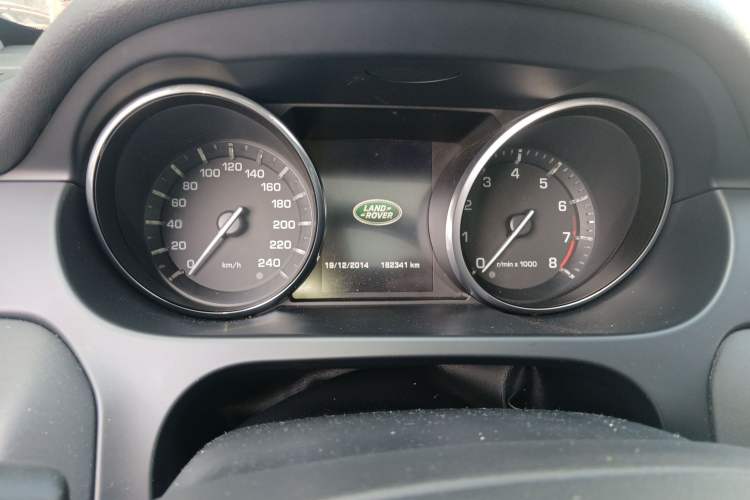 Used Land Rover Discovery Sport 2016 2.0T SE
