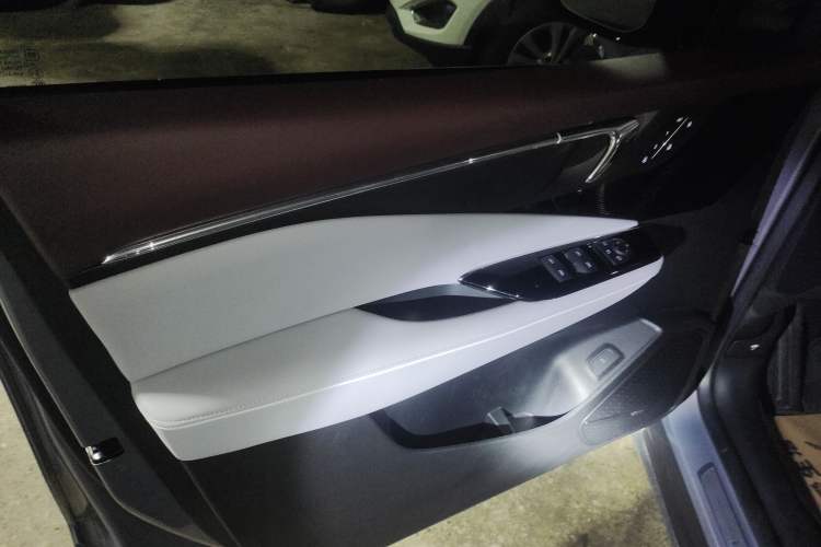 Used Buick E4 2023 Deluxe Edition
