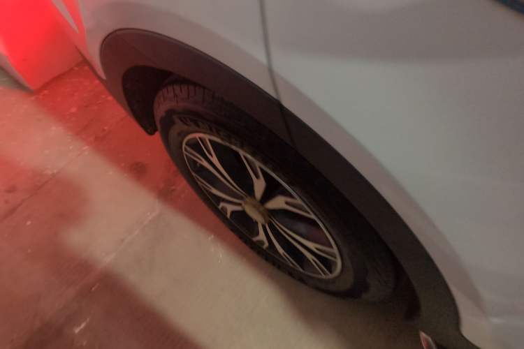 Used Hyundai Santa Fe 2017 2.0T Automatic Two-Wheel Drive Smart Version 7 Seats
