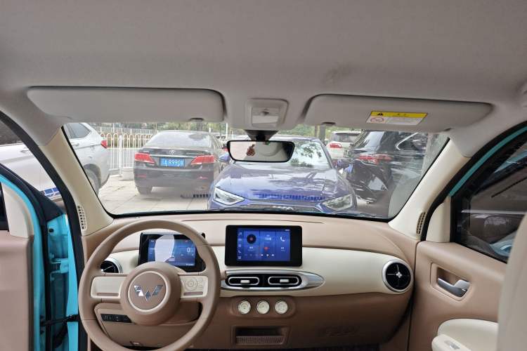 Used Wuling Hongguang MINIEV 2025 Four-Door Version Premium Edition
