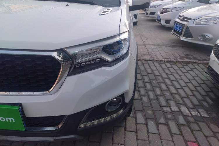 Used Haval H1 2016 Revised Version Blue Badge 1.5L AMT Comfort Edition
