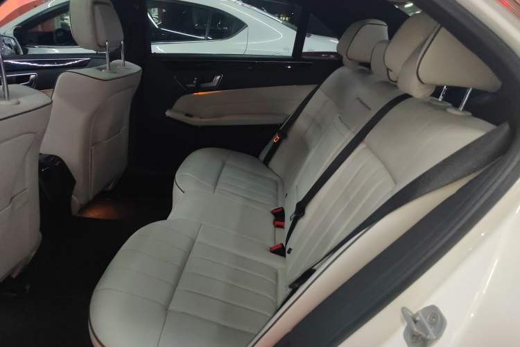 Used Mercedes-Benz E-Class 2015 E 260 L Sport Edition
