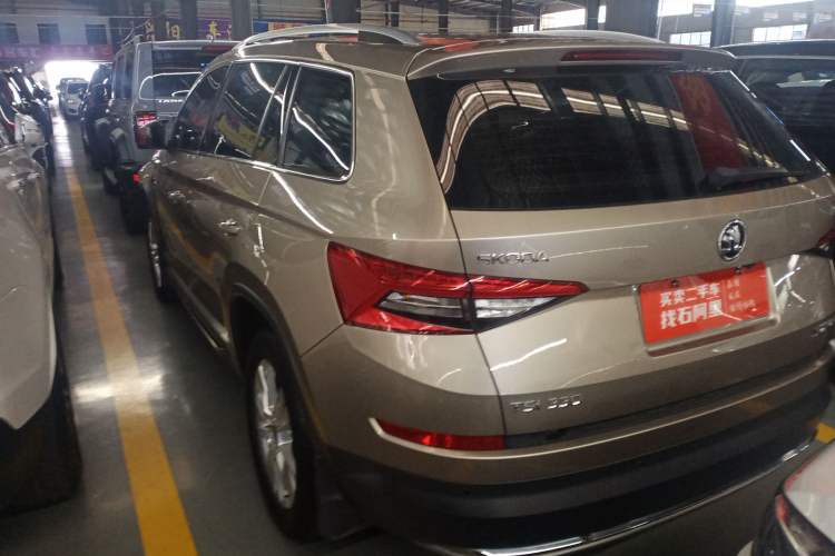 Used Skoda Kodiaq 2018 Facelifted TSI330 5-Seater Two-Wheel-Drive Luxury Enjoyment Edition