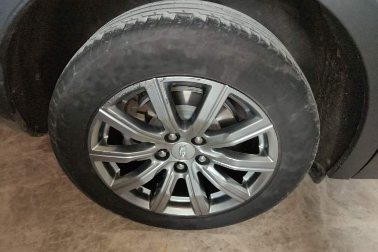 Used Cadillac XT4 2021 28T Two-Wheel Drive Leading Version
