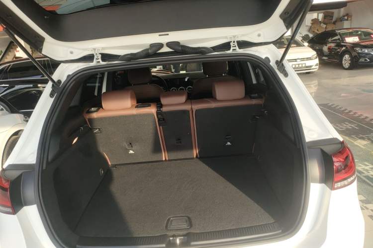 Used Mercedes-Benz B-Class 2021 B 200 Sport Edition
