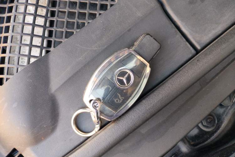 Used Mercedes-Benz C-Class 2015 Restyled C 180 L Sport Edition
