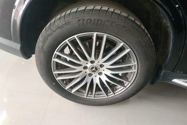 Used Mercedes-Benz GLC 2023 GLC 300 L 4MATIC Dynamic 7-Seater