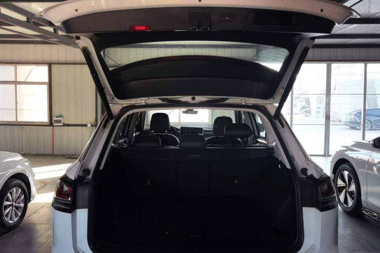 Used Volkswagen Tayron 2023 Revised Version 380TSI All-Wheel Drive R-Line High-Energy Edition