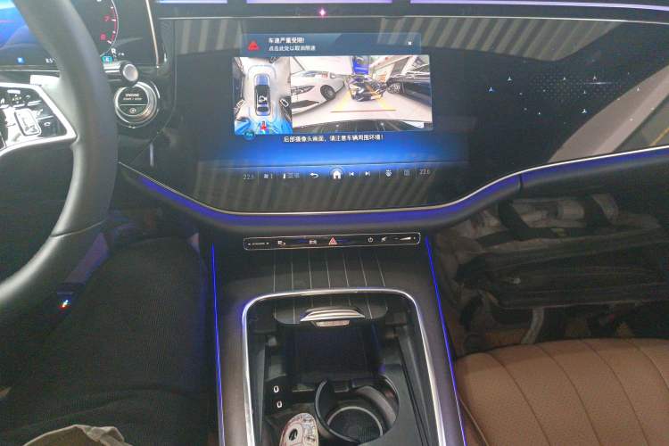 Used Mercedes-Benz E-Class 2025 Facelift E 300 L Luxury Edition
