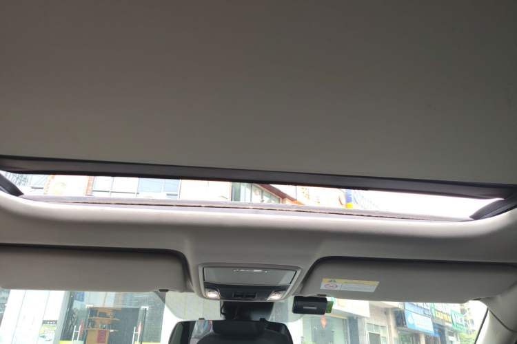 Used Honda Avancier 2017 240TURBO Two-Wheel Drive Premium Edition
