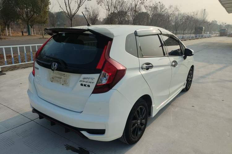 Used Honda Fit 2018 1.5L CVT Trendy Run+ Edition