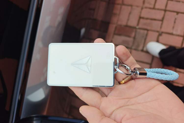 Used  L07 2025 530 Ultra DeepBlue Intelligent Driving AD PRO Pure-Electric Version