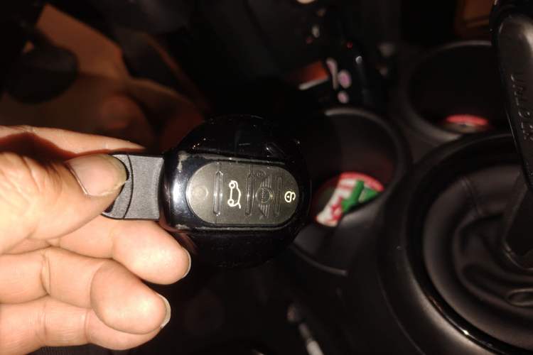 Used  MINI 2021 1.5T COOPER Classic Edition