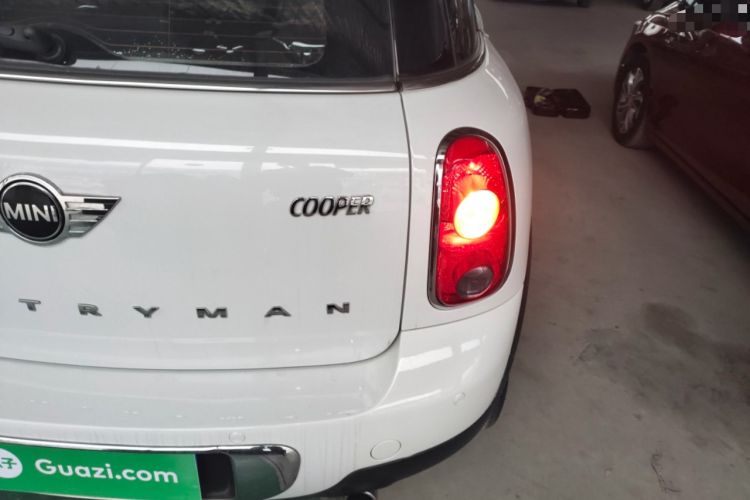 Used  Countryman 2011 1.6L COOPER Fun
