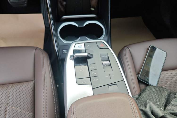 Used BMW iX1 2023 xDrive30L M Sport Package
