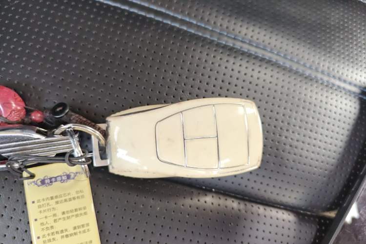 Used  BJ40 2020 2.0T Automatic Four-Wheel Drive Urban Hunter Edition Chivalrous Type