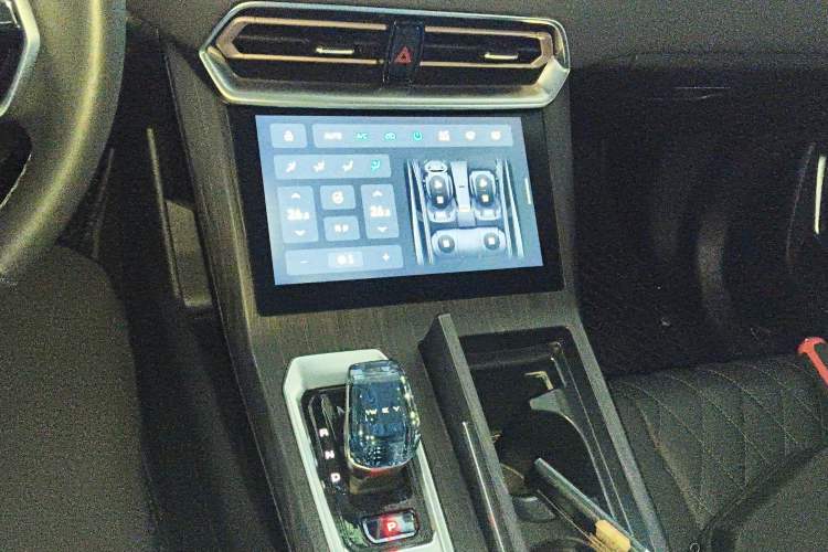 Used Wey Latte DHT 2022 1.5T DHT Extra-Large Cup
