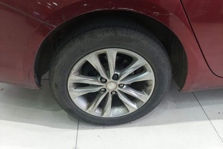 Used Buick Verano 2019 Sedan 20T Dual-Clutch Leading Model