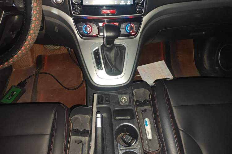 Used Haval M6 2018 Revised Version 1.5T DCT Two-Wheel Drive Elite Edition
