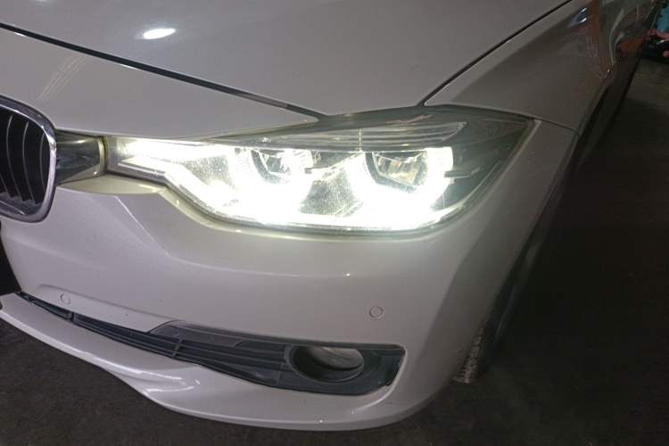 Used BMW 3 Series 2017 320Li Fashion Model
