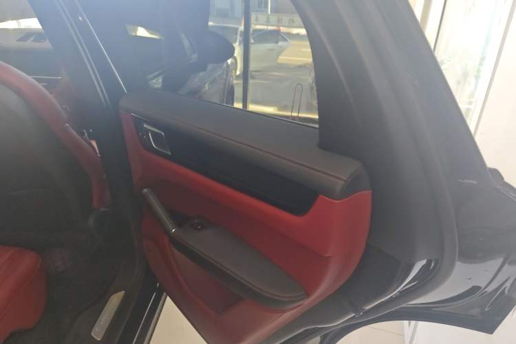 Used Porsche Cayenne 2019 Cayenne Coupé 3.0T
