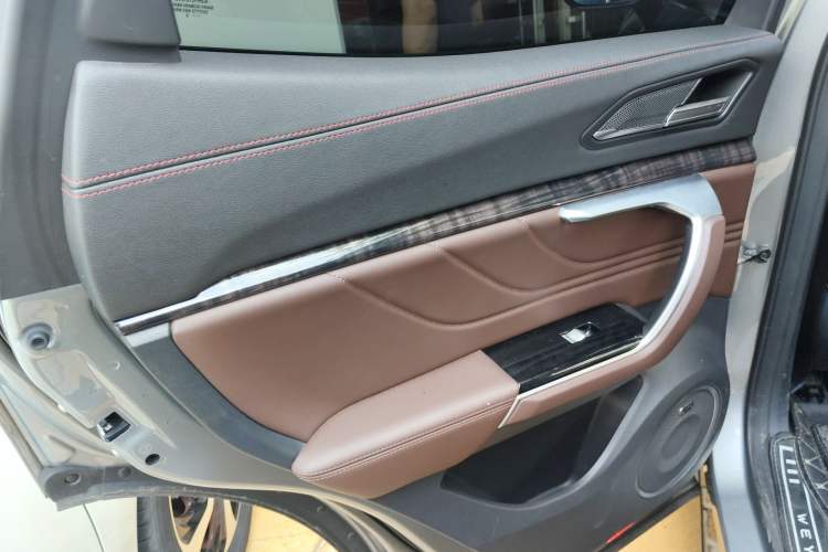 Used Wey VV5 2017 2.0T Flagship Edition
