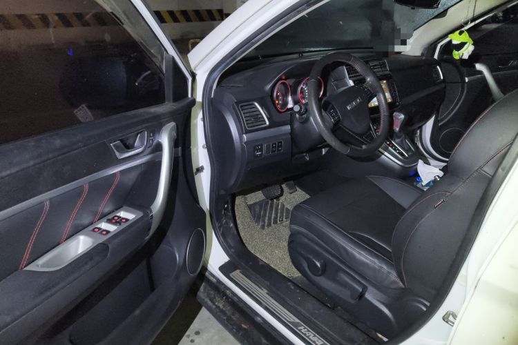 Used Haval M6 2017 1.5T Automatic Two-Wheel Drive Elite Model
