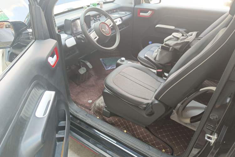 Used Wuling Hongguang MINIEV 2022 GAMEBOY 300km Enthusiast Model with Lithium Iron Phosphate
