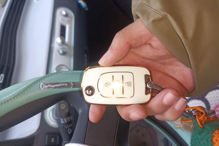 Used Wuling Hongguang MINIEV 2021 Macaron Premium Model – Lithium-NMC