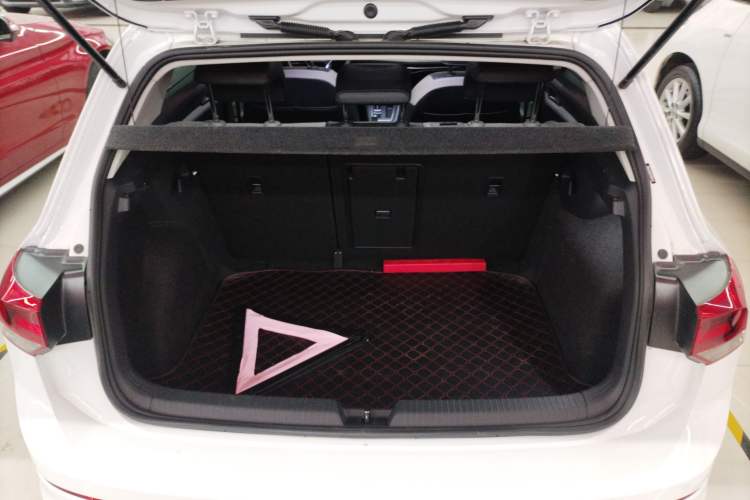 Used Volkswagen Golf 2024 280TSI DSG Pro 50th Anniversary Edition