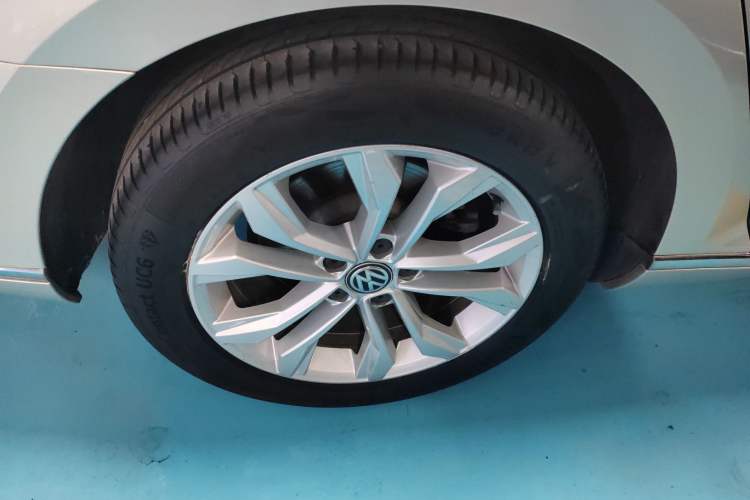 Used Volkswagen Magotan 2019 330TSI DSG Luxury Version China VI Standard
