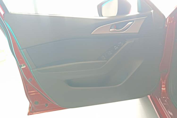 Used Mazda Mazda 3 Axela 2017 Sedan 1.5L Automatic Luxury Model Emission Standard China V
