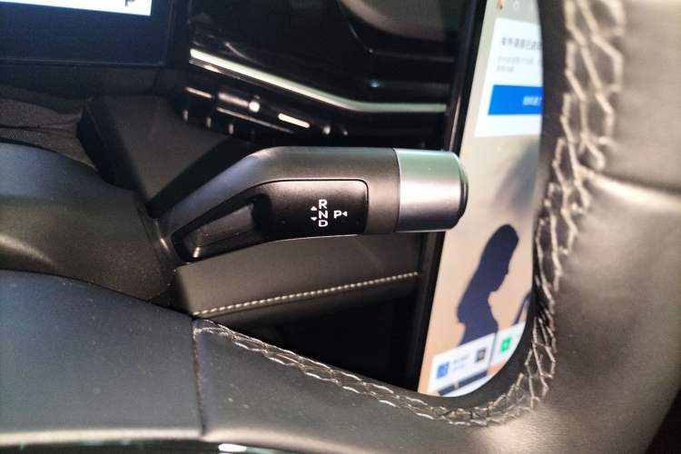 Used  L6 2024 125km PLUS Dragon Edition
