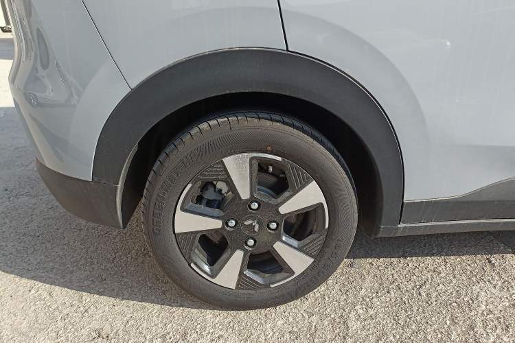 Used Wuling Bingo PLUS 2024 401 km Range 5-Seater Version