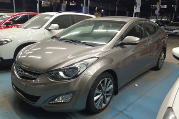 Used Hyundai Elantra 2015 1.6L Automatic Leading Model