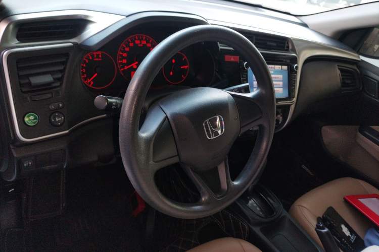 Used Honda City 2015 1.5L CVT Comfort Version

