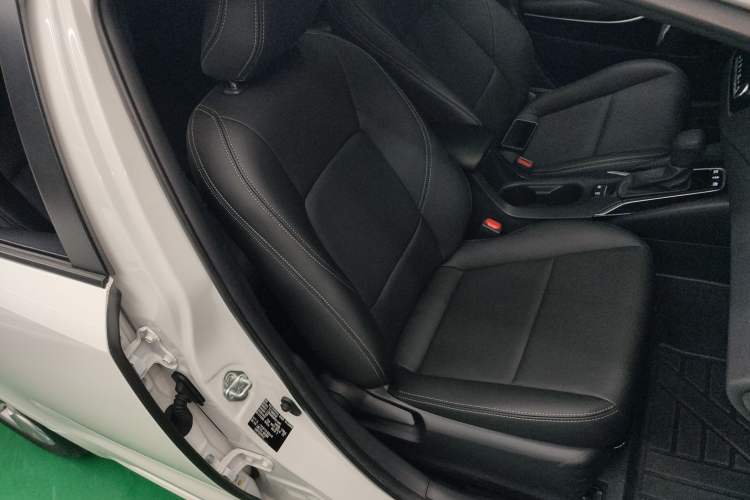 Used Toyota Corolla 2023 1.8L Smart Electric Hybrid Dual-Motor Elite Edition
