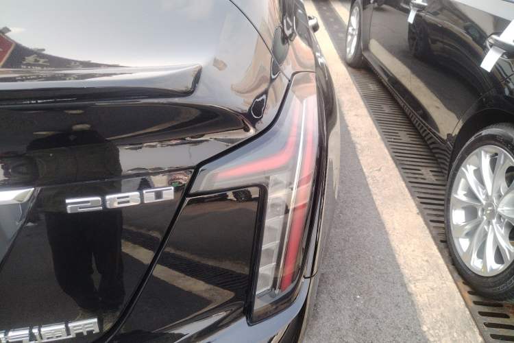 Used Cadillac CT5 2023 28T Prestige Model
