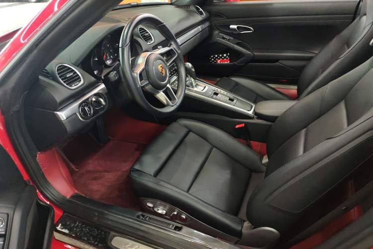 Used Porsche 718 2022 Boxster 2.0T
