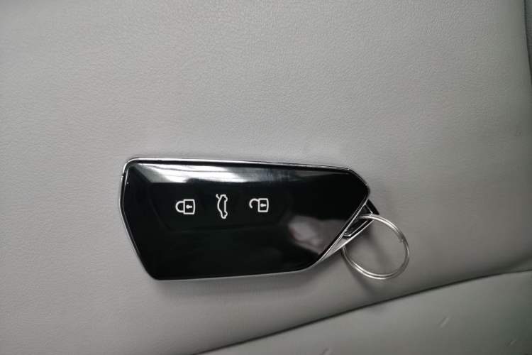 Used Volkswagen ID.7 VIZZION 2024 AIR model