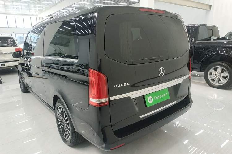 Used Mercedes-Benz V-Class 2017 V 260 L Prestige Extended Edition