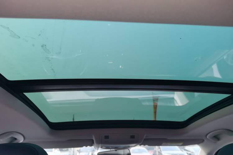 Used Volkswagen T-ROC 2020 280TSI DSG Two-Wheel Drive Comfort Version
