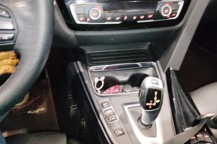 Used BMW 3 Series GT 2018 320i Sport Edition
