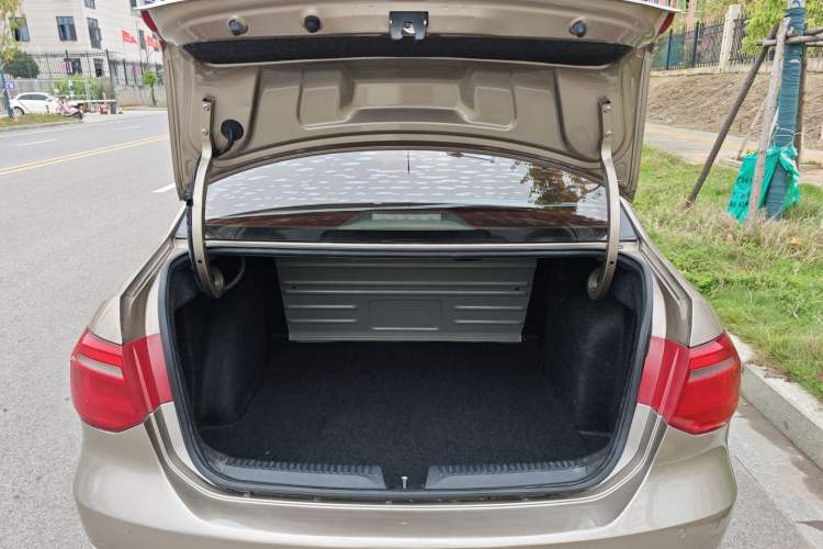 Used Volkswagen Jetta 2015 1.6L Automatic Comfort Model
