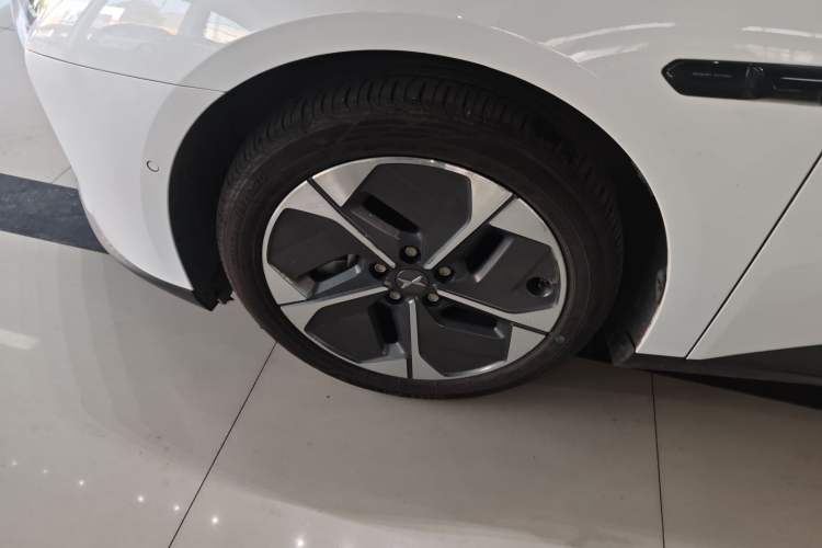 Used XPeng MONA M03 2024 620 with Ultra-Long Range
