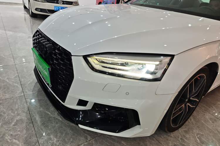 Used Audi A5 2017 Coupe 40 TFSI Fashion Model
