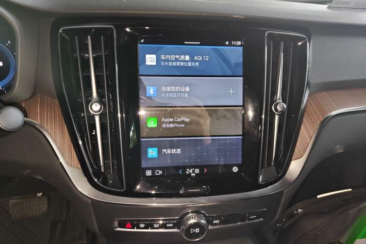 Used Volvo S60 2024 B4 Zhiyuan Luxury Edition
